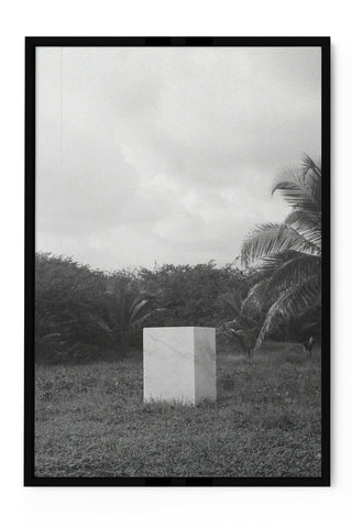 White Cube - OFF TOMORROW